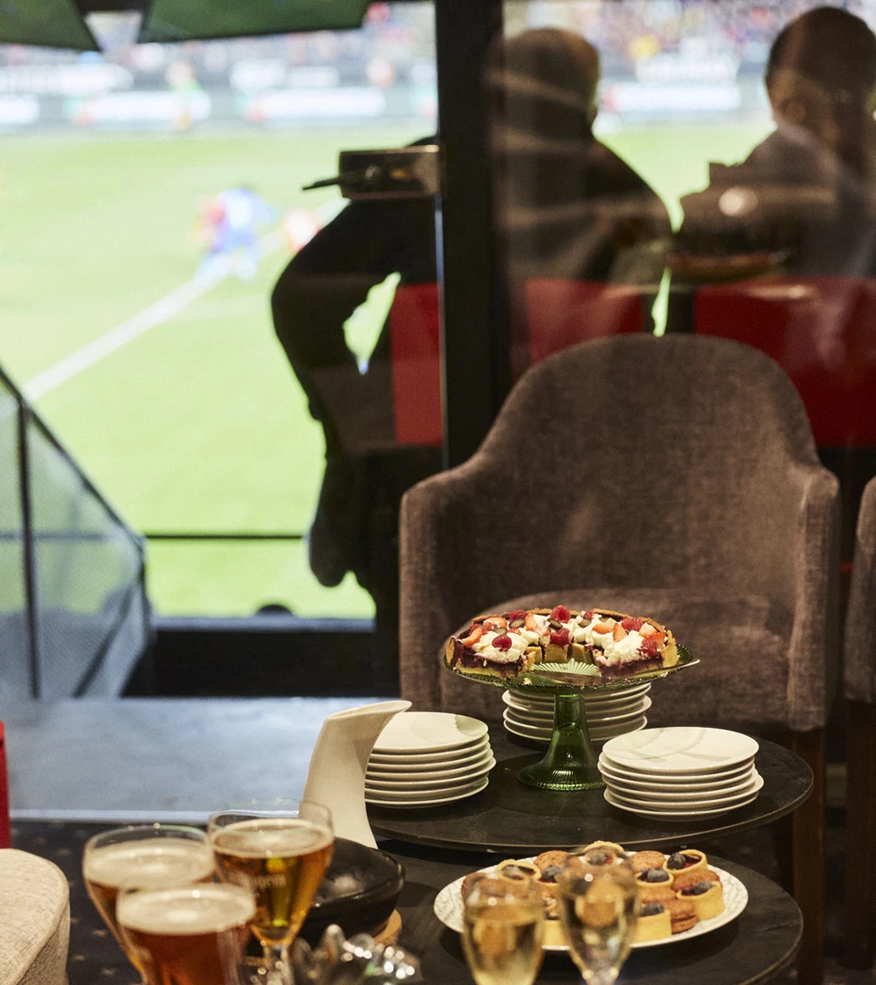 loge-business-premium-1